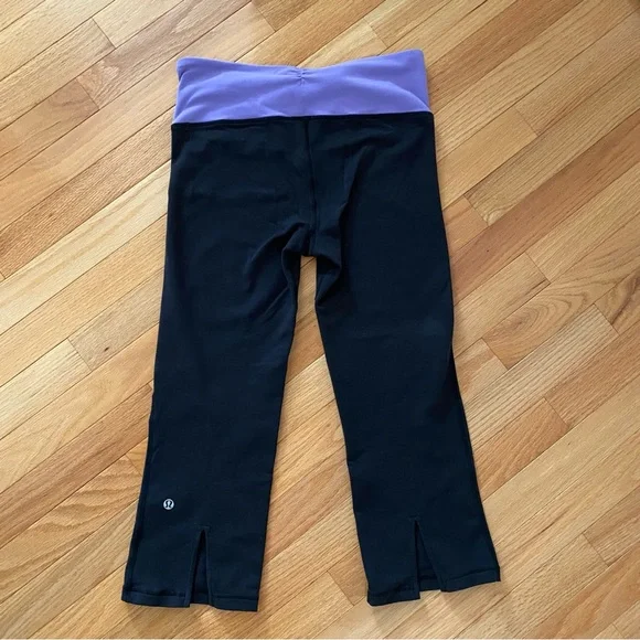 Size 6 Lululemon Gather & Crow Crop Pants. Black & Purple. Split Calf Yoga pant - Picture 2 of 6